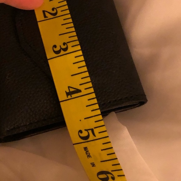 FREE‼️BROKEN LEATHER WALLET w/tassel & ♥️ pendant! - Picture 13 of 14